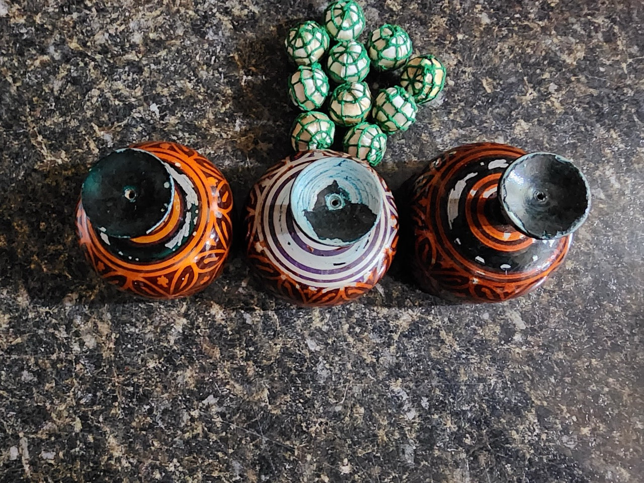 Indian Cups & Balls Set (SM4)