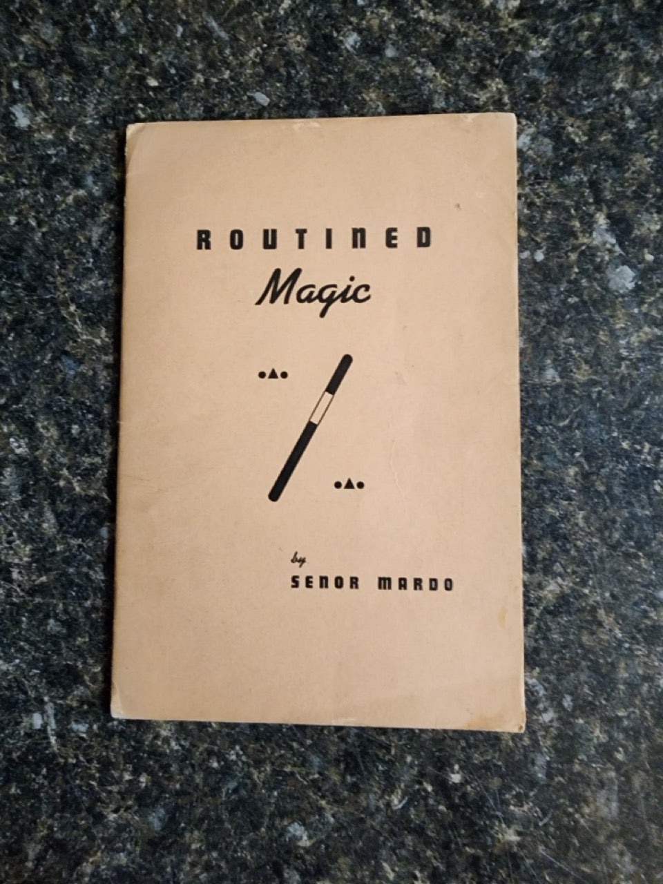 Señor Mardo: 2 Booklet Set