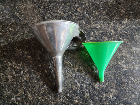 2 Funnels Of Plenty- Magic Prop (SM1)