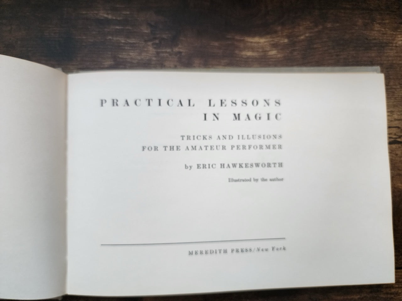 Practical Lessons in Magic - Eric Hawkesworth