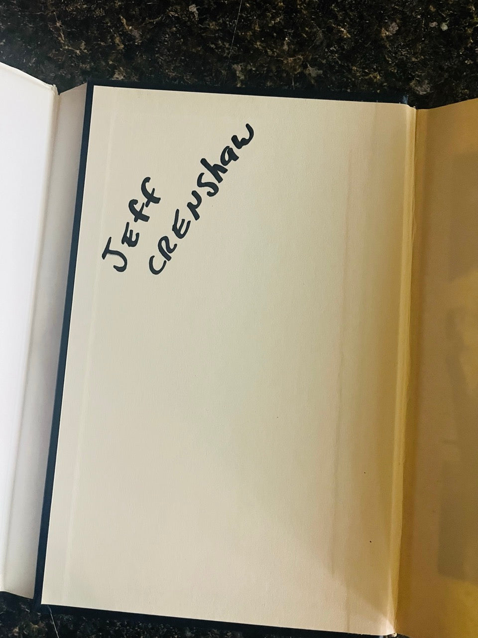 Close-Up Entertainer - Paul Harris