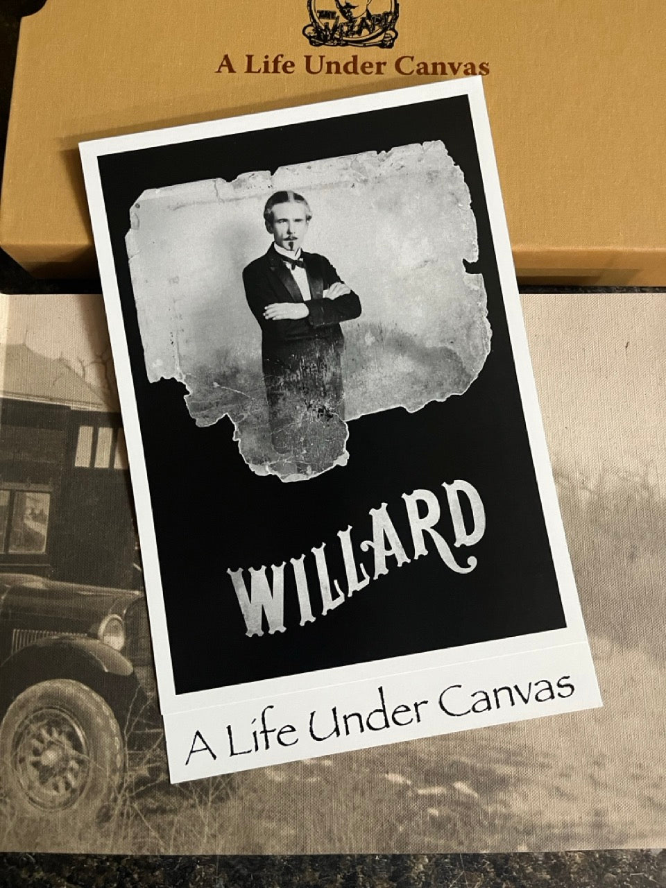 Willard: A Life Under Canvas - David Charvet - DELUXE Edition