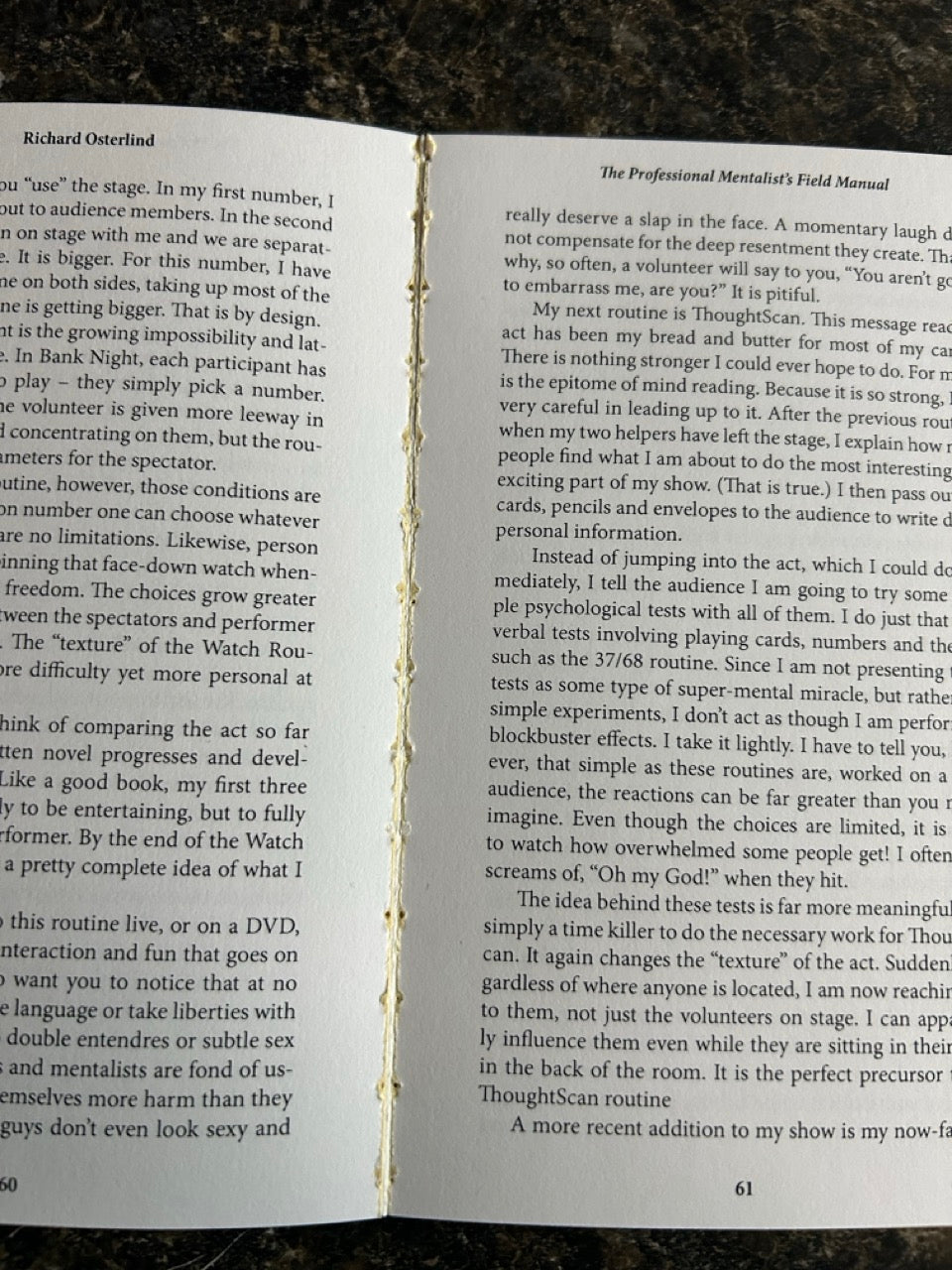 The Professional Mentalist's Field Manual - Richard Osterlind