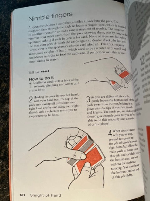101 Clever Card Tricks - Cara Frost-Sharratt