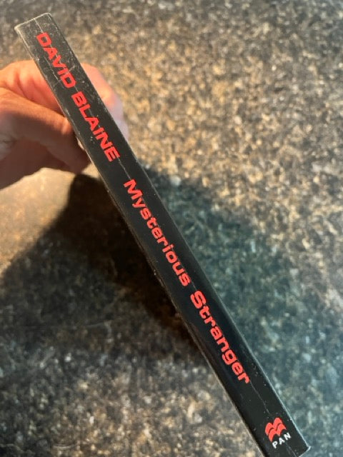 Mysterious Stranger - David Blaine (Great Britain edition)