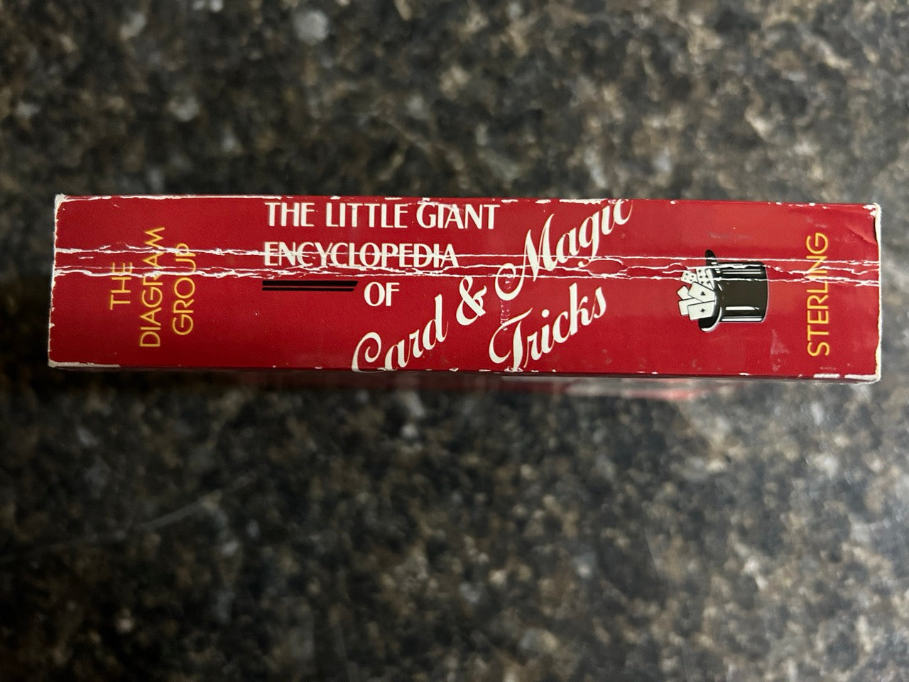 The Little Giant Encyclopedia of Card & Magic Tricks - Diagram Group