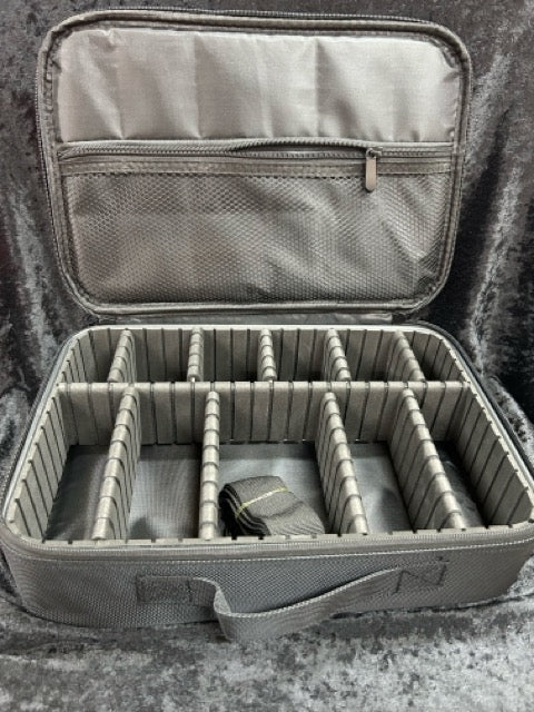 Close-Up Hand Bag - TCC Magic (SM1)