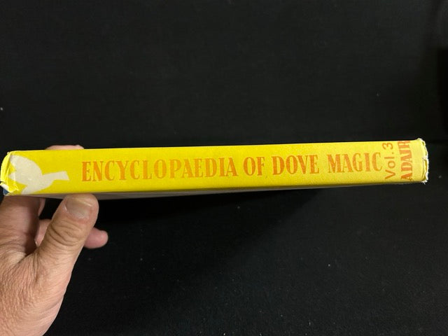 Encyclopaedia of Dove Magic Vol. 3 - Ian Adair