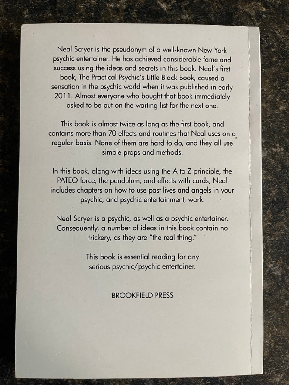 The Practical Psychic's Little White Book: More Mentalism from Neal Scryer - Richard Webster