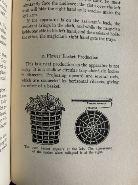 Blackstone's Secrets of Magic - Harry Blackstone Sr. - SIGNED