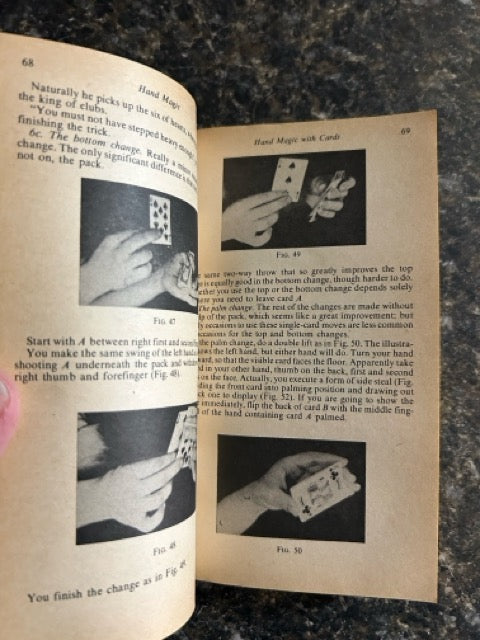 The Amateur Magician's Handbook (New Expanded Edition, pb) - Henry Hay