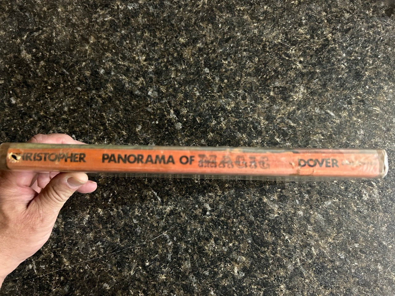 Panorama of Magic - Milbourne Christopher (HC w/dj)