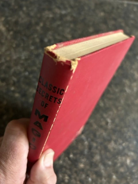 Classic Secrets of Magic - Bruce Elliott