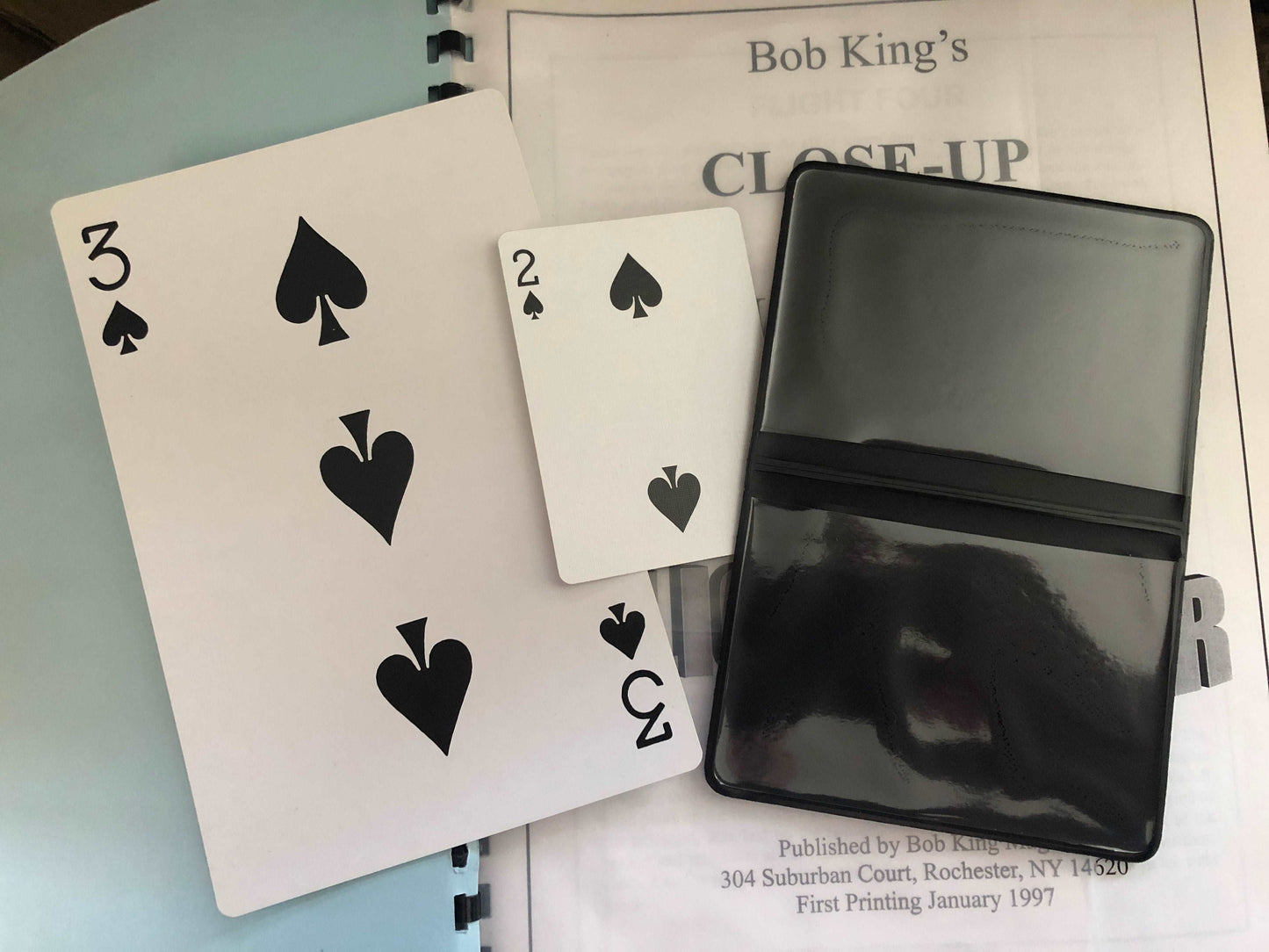 Bob King's Close-Up Tutorial 2: Flight of Four (w/ jumbo card)