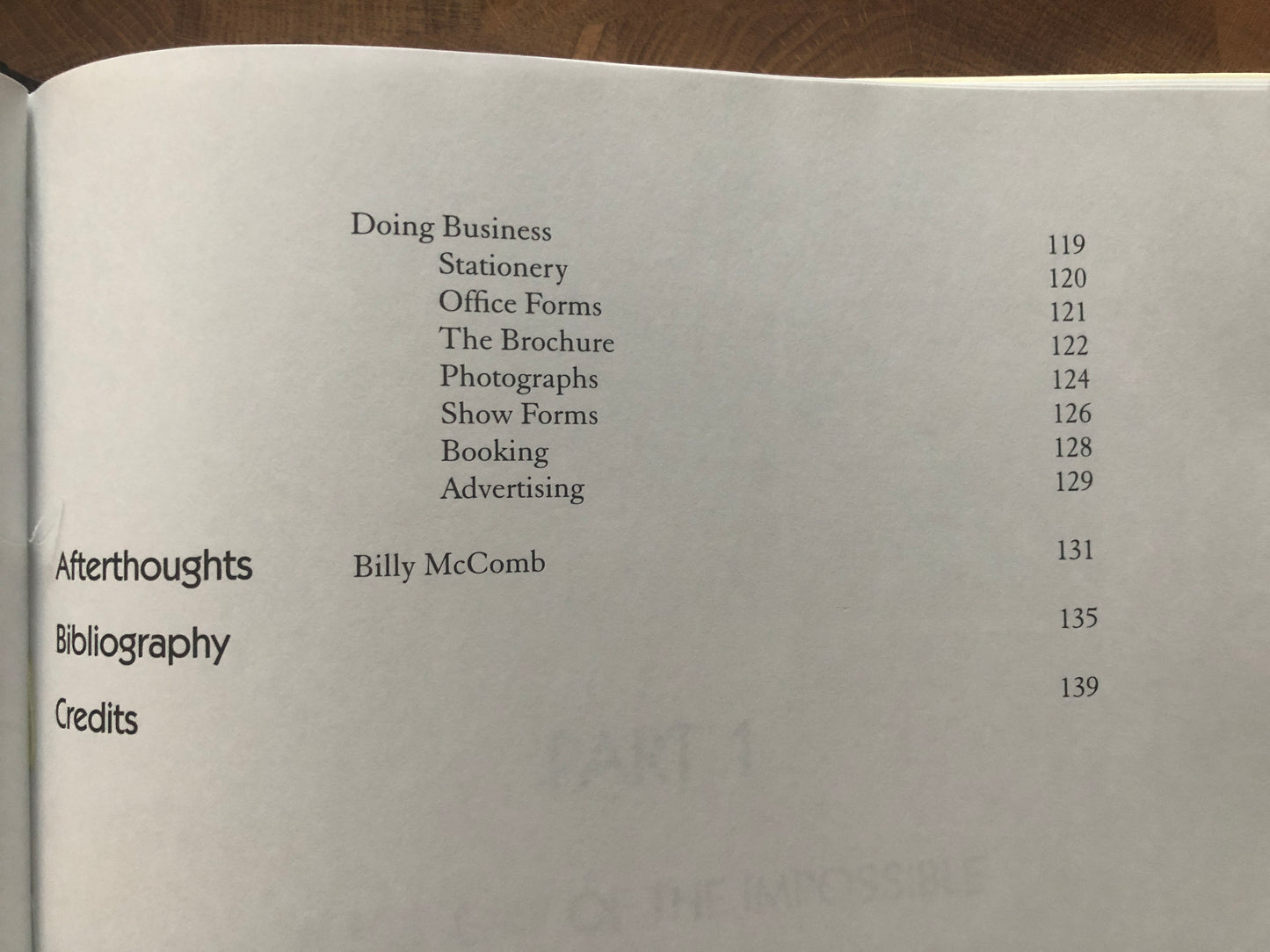 Cues: Variations of The Second Sight Act - Leo Behnke