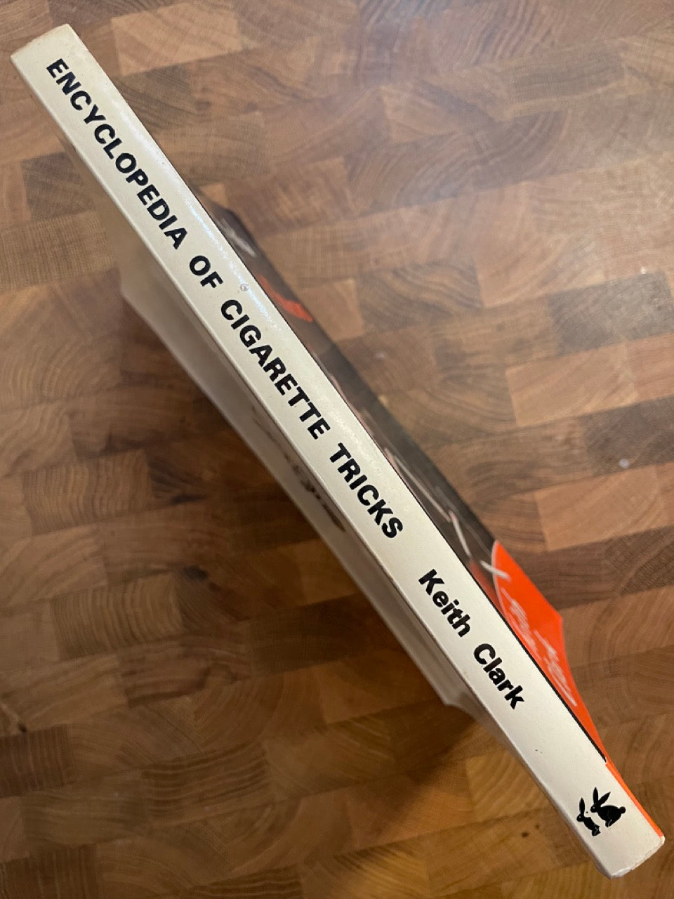 Encyclopedia Of Cigarette Tricks - Keith Clark (softcover)