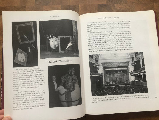 St, George's Hall: Behind the Scenes At England's Home of Mystery - Anne Davenport & John Salisse