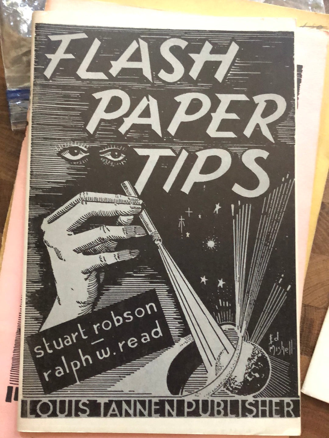 Flash Paper Tips - Stuart Robson & Ralph W Read