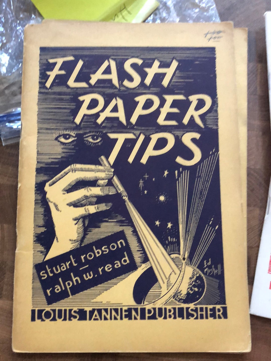 Flash Paper Tips - Stuart Robson & Ralph W Read