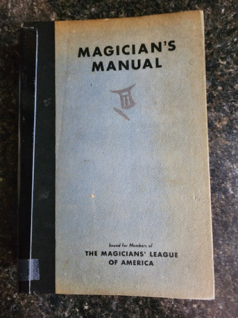 Magician's Manual - Walter B.Gibson (pasted pictures)