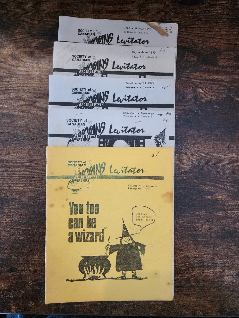 Levitator Magazine ( Society of Canadian Magicians) 5 Issues