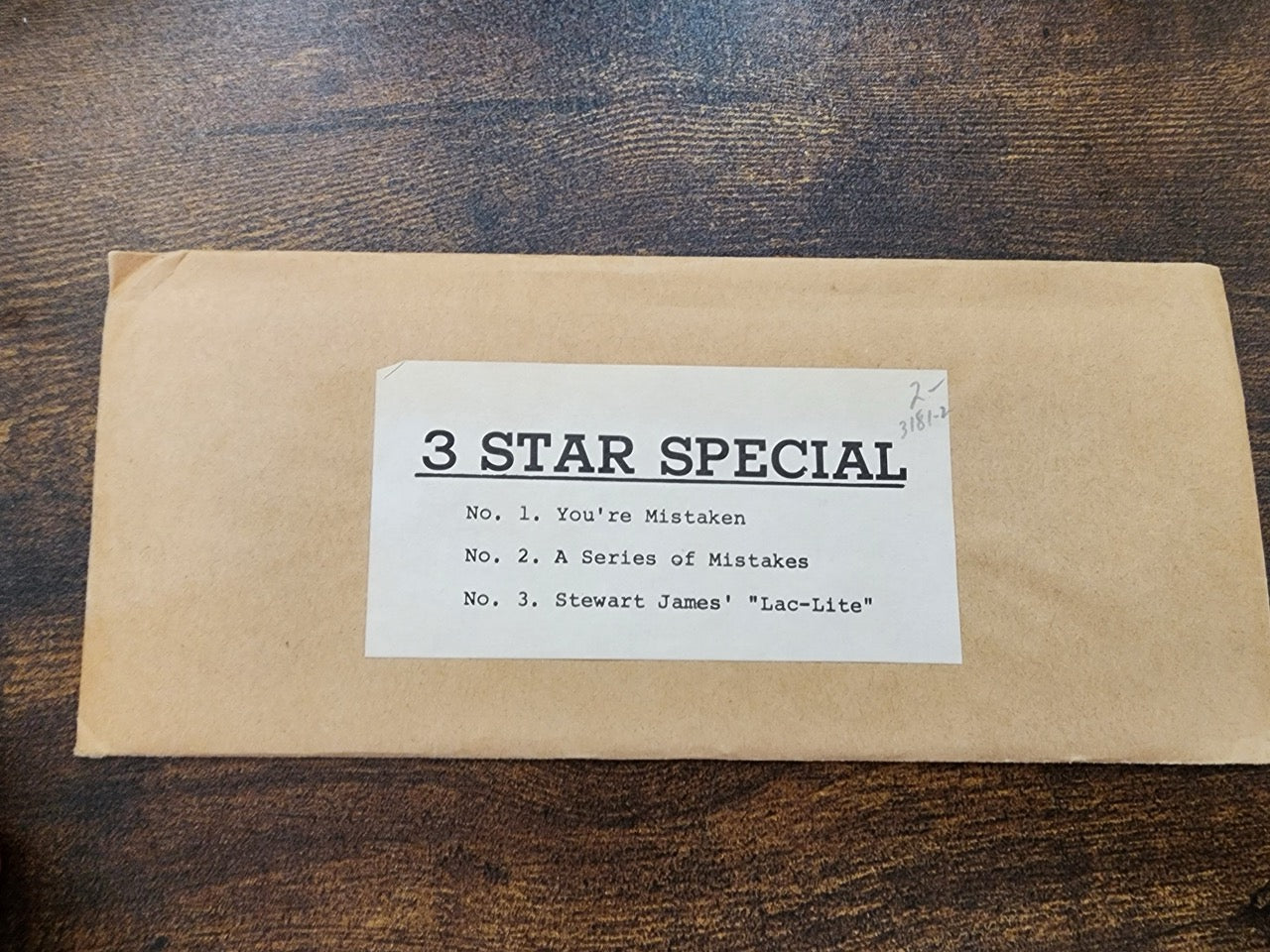 4 Tricks in Envelopes from The Supreme Magic Co. (SM2)