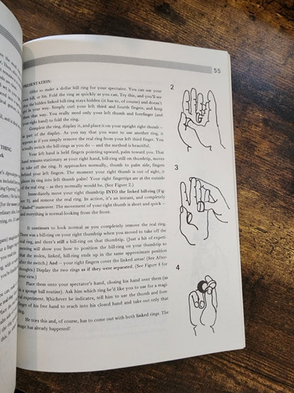 Magic With Finger Rings - Jerry Mentzer (softcover)