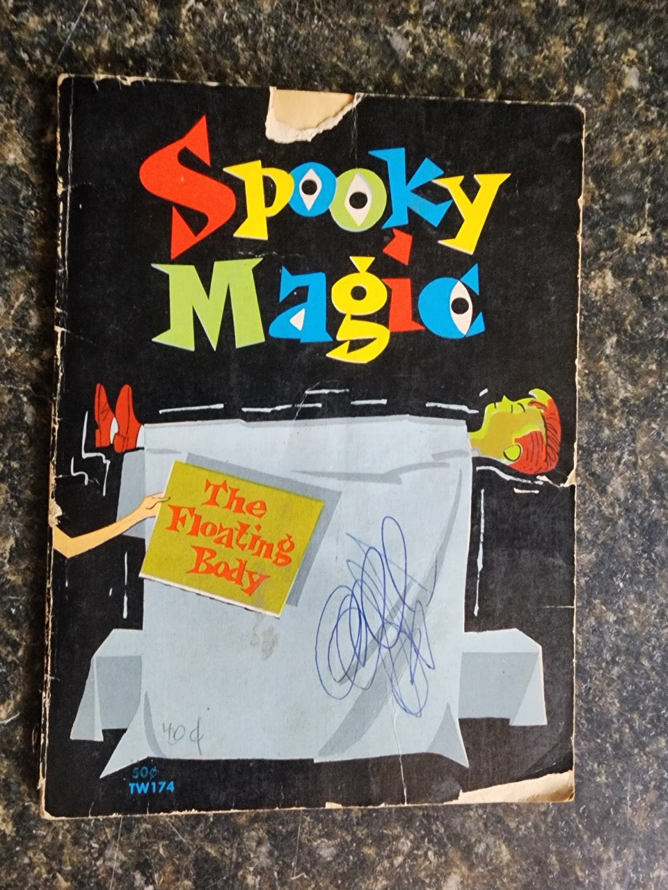 Spooky Magic - Larry Kettelkamp