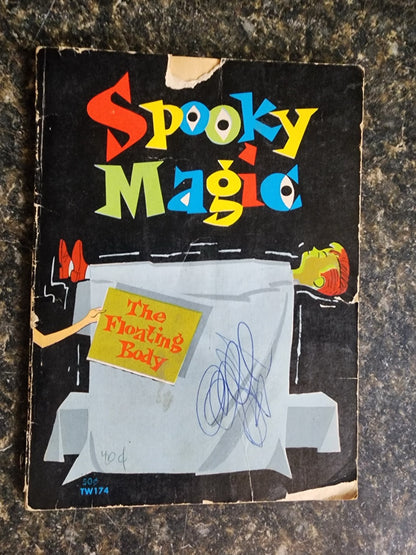 Spooky Magic - Larry Kettelkamp