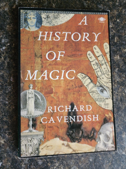 A History of Magic - Richard Cavendish
