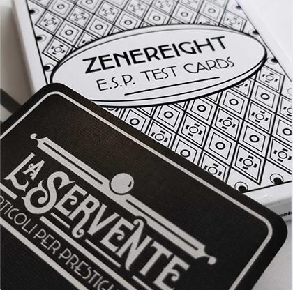 Zener Eight (ESP Cards) - La Servante