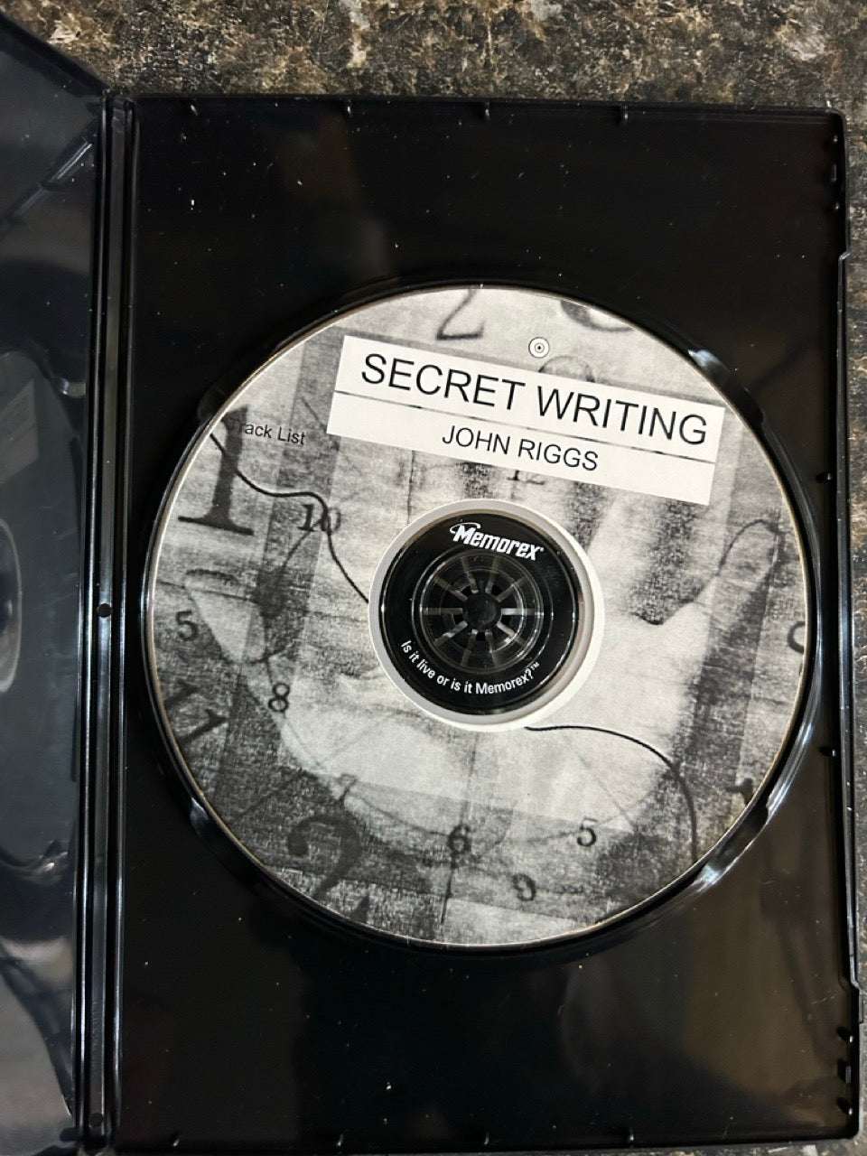 Secret Writing - John Riggs - Disc