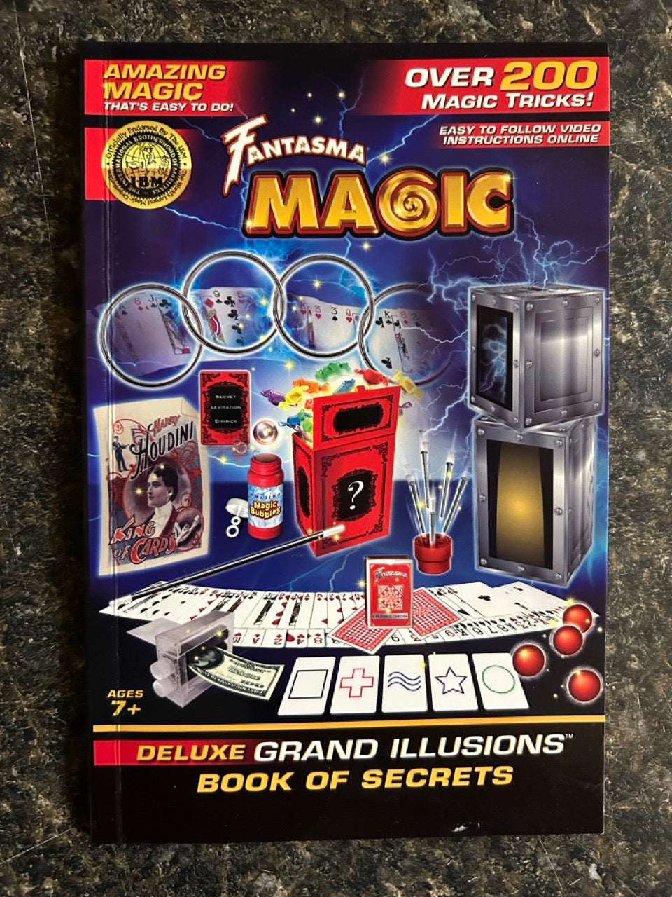 Fantasma Magic Deluxe Grand Illusions Book of Secrets