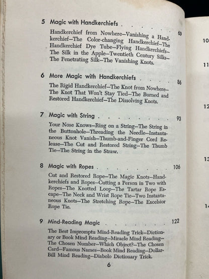 The Real Book About Magic - Joseph Leeming