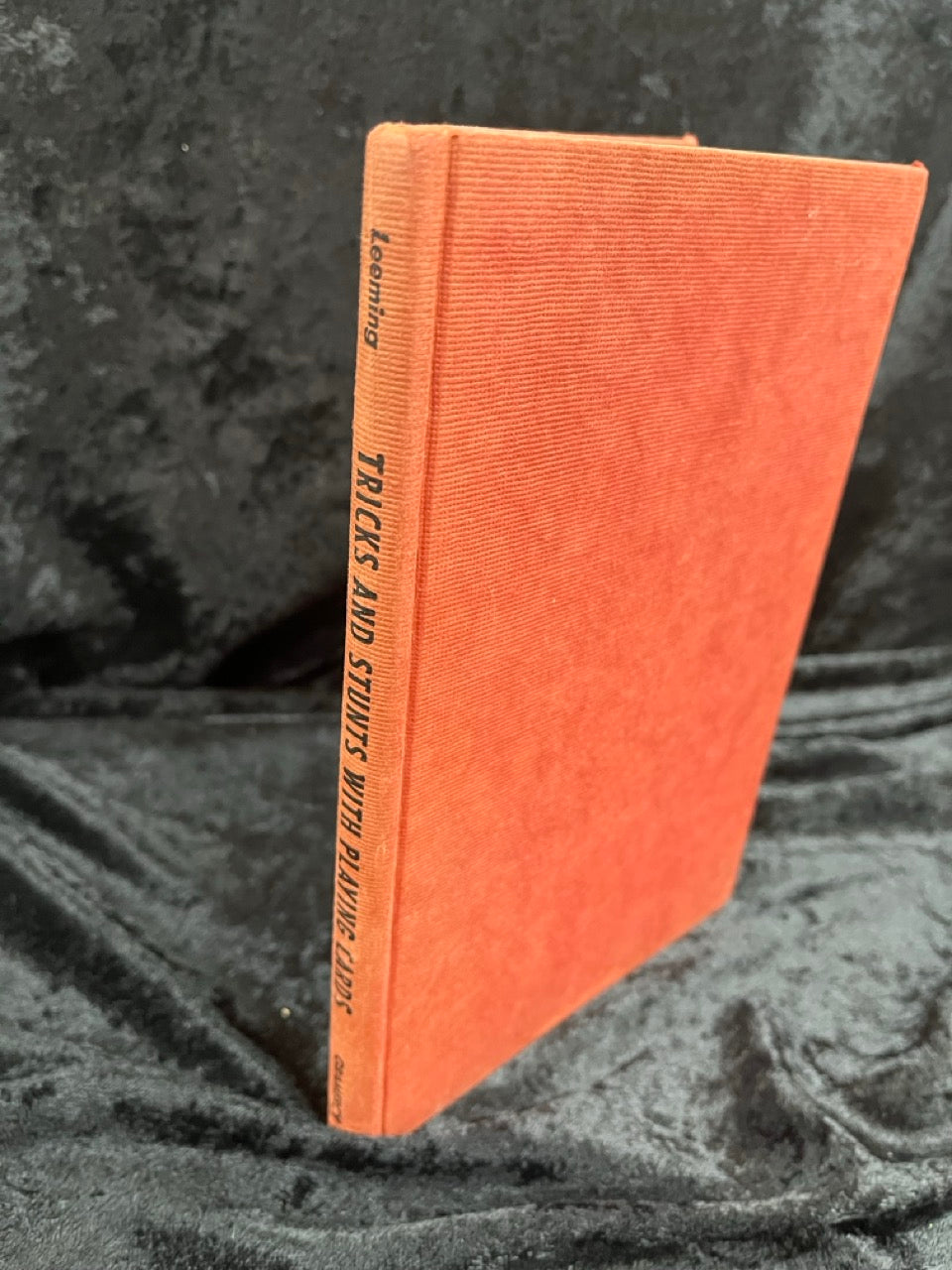 Tricks and Stunts with Playing Cards - Joseph Leeming