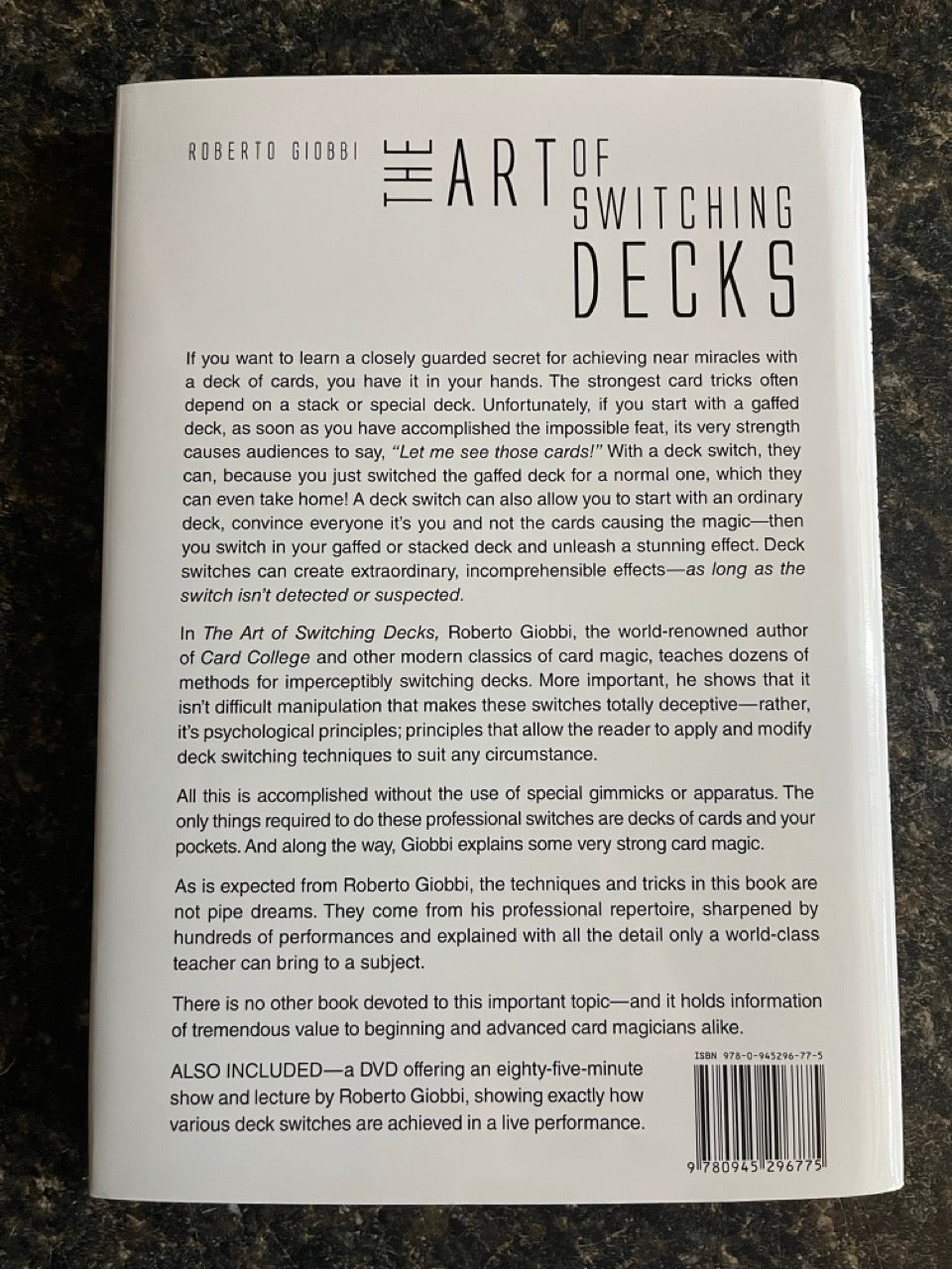 The Art of Switching Decks - Roberto Giobbi
