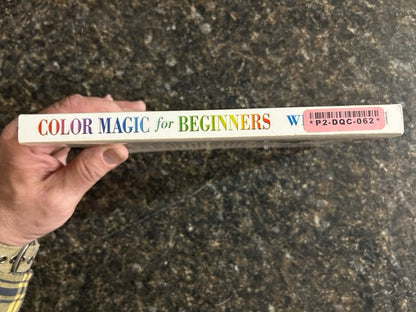 Color Magic for Beginners - Richard Webster