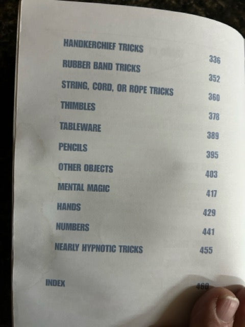 The Ultimate Book of Card & Magic Tricks - Bob Longe