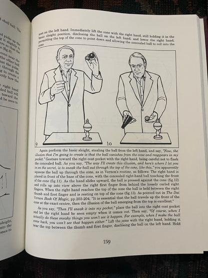 2 Harry Riser Titles (Secrets...Escamoteur, Feints & Temps...)