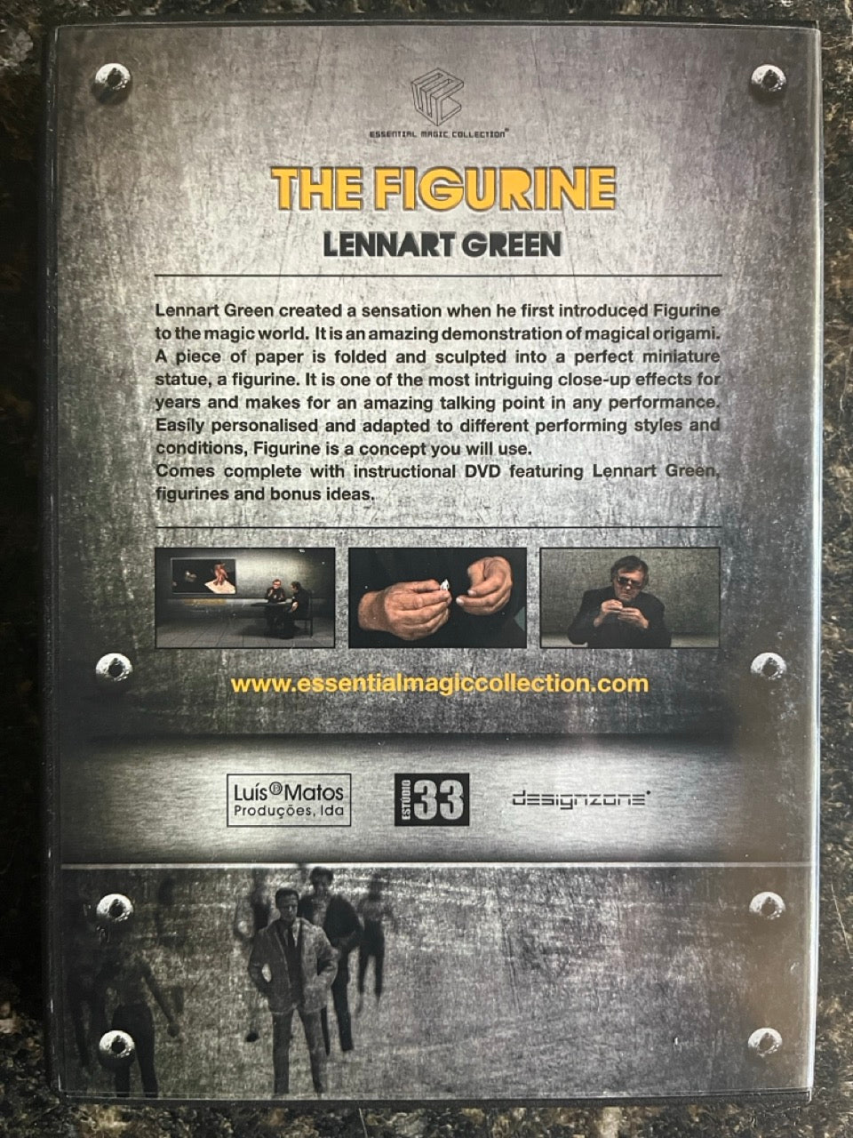 The Figurine - Lennert Green - DVD & Props