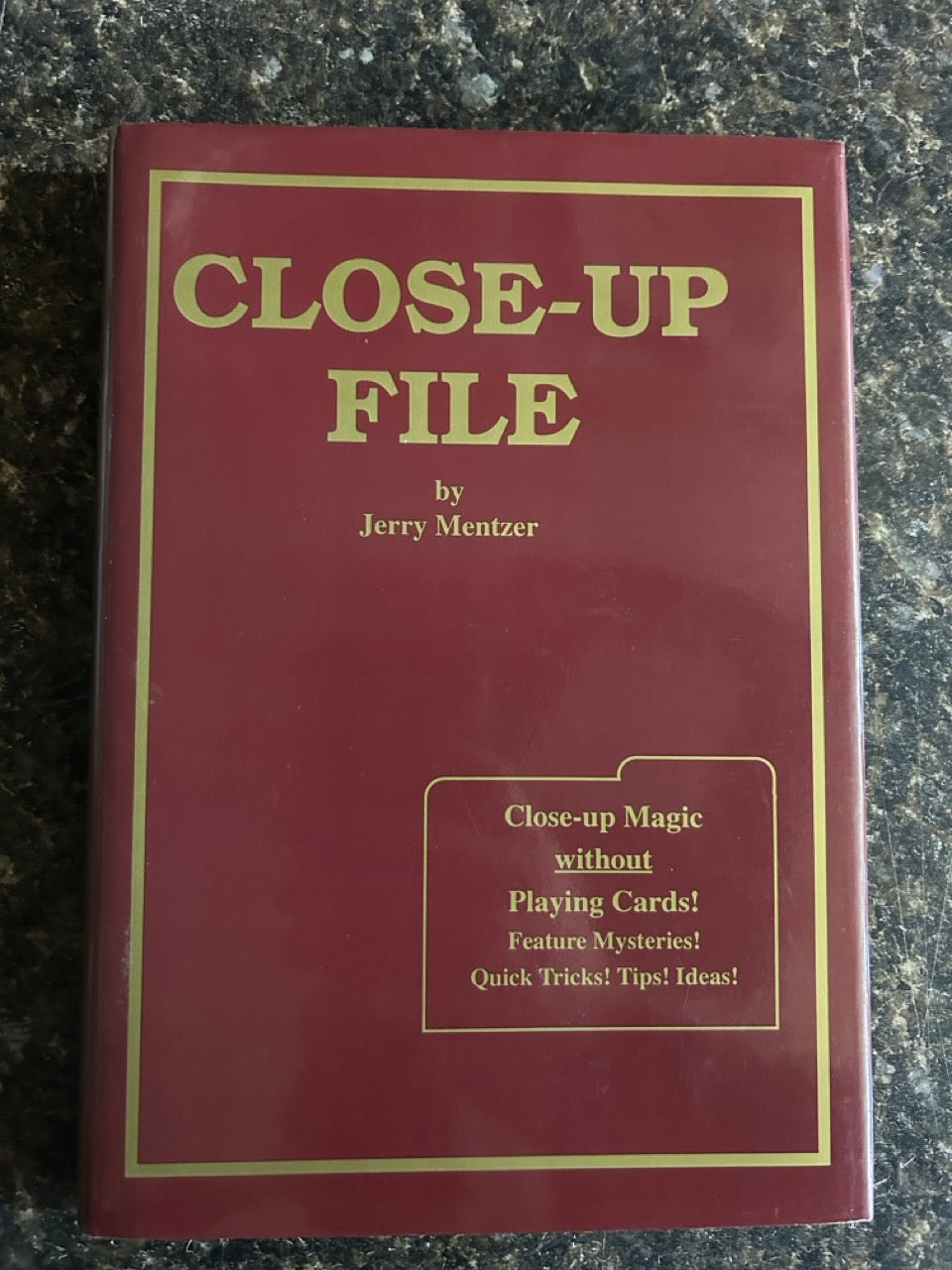 Close-Up File - Jerry Mentzer - SIGNED