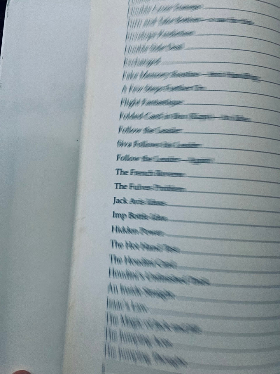 Rara Avis: Sixty Years of Magic from the Notebooks of Jack Avis - Anthony Brahams