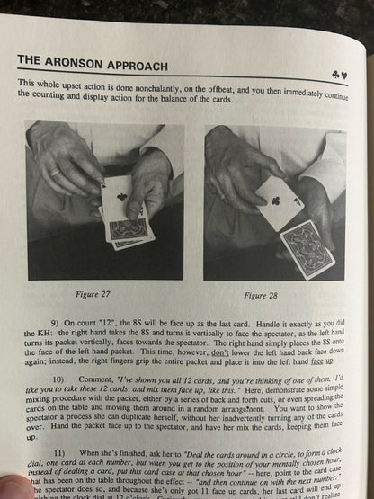 The Aronson Approach - Simon Aronson (HC w/dj)