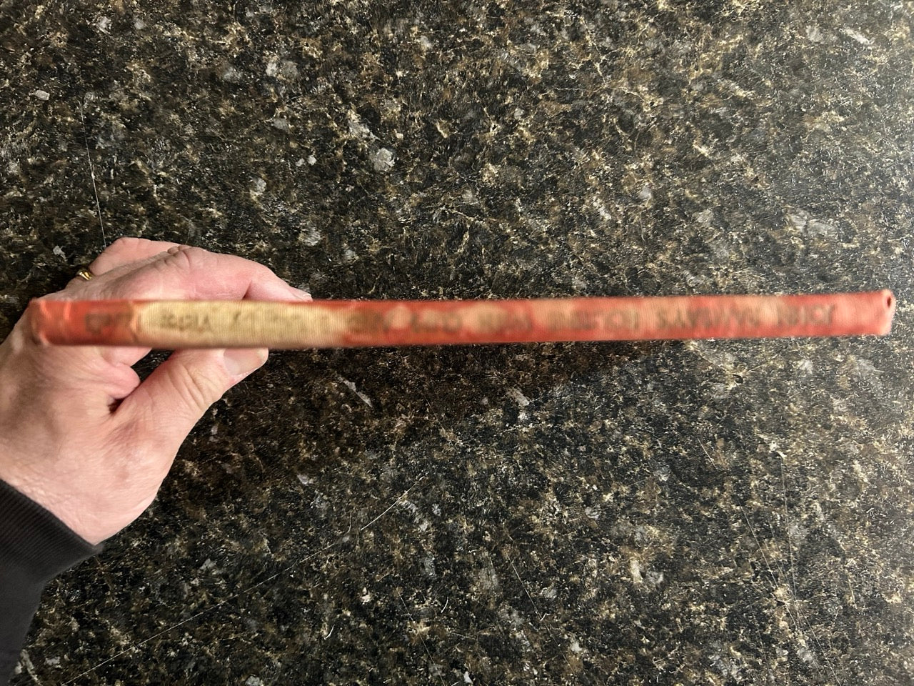 John Ramsay's Routine with Cups and Balls - Victor Farelli