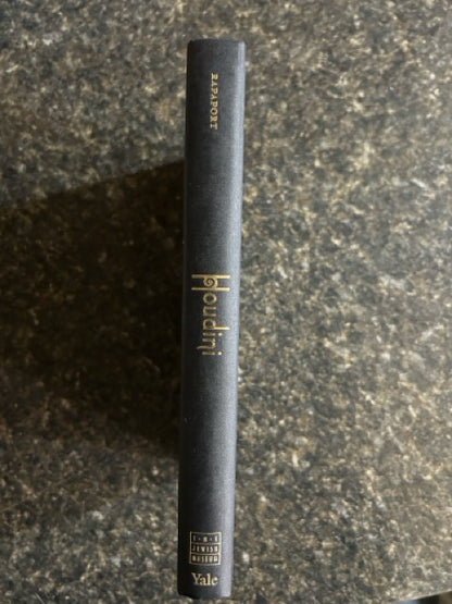 Houdini Art & Magic - Brooke Kamin Rapaport