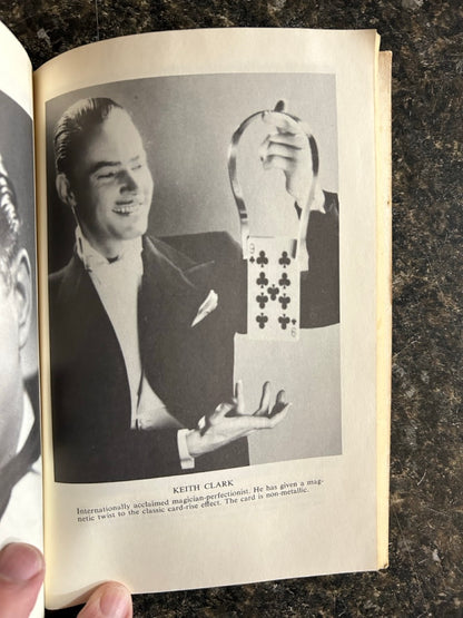Magic Tricks & Card Tricks - Wilfrid Jonson