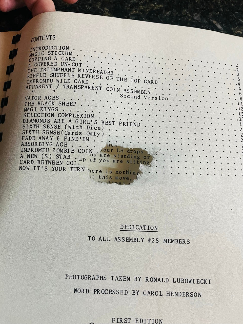 The Close-Up Magic Manuscript - John Henderson - SIGNED