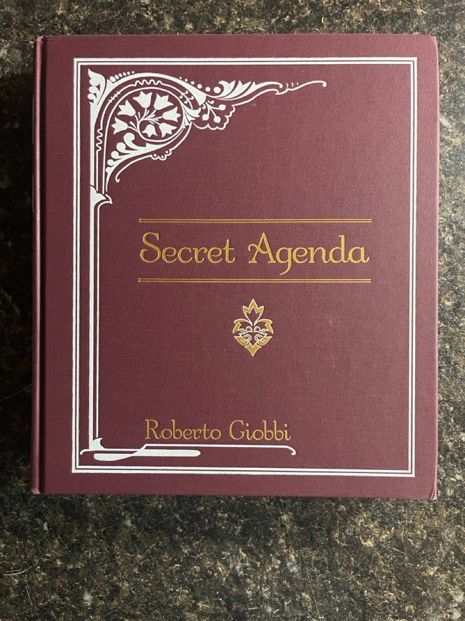 Secret Agenda - Roberto Giobbi & Hermetic Press