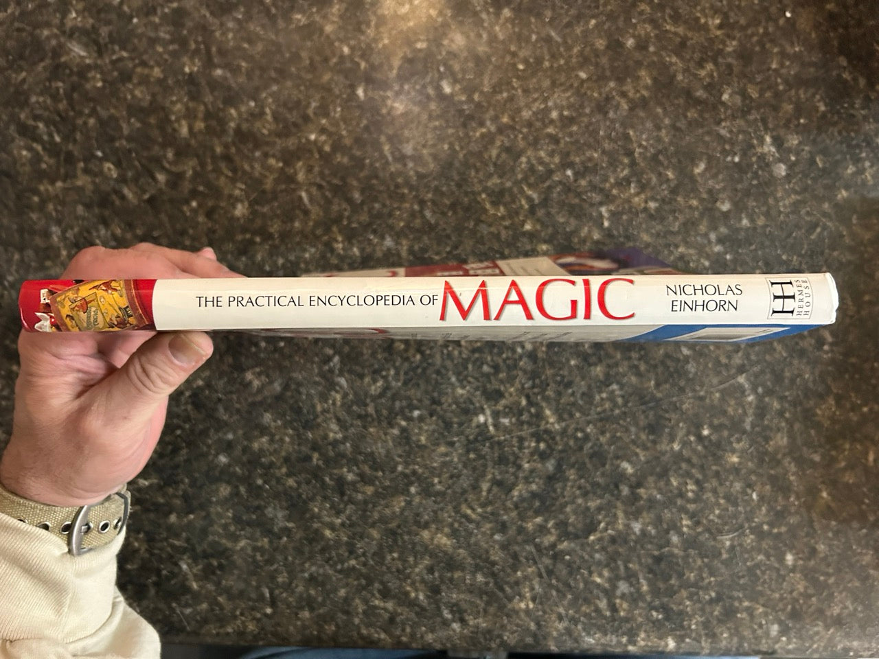 The Practical Encyclopedia of Magic - Nicholas Einhorn