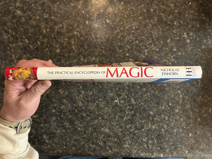 The Practical Encyclopedia of Magic - Nicholas Einhorn